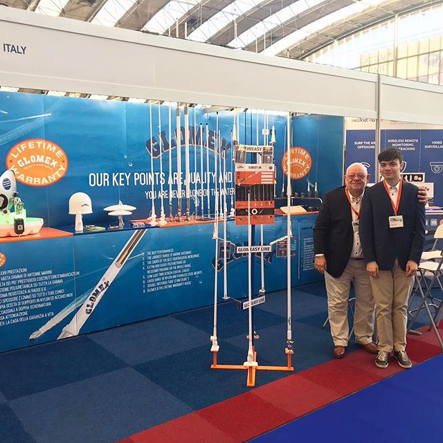 2nd day of @metstrade Join us at stand 01.217 to discover our new 2020 products. #VHF #TV #antennas
.
.
#2019BoatBuilderAwards #Glomex #Talitha #TV #Glomeasy #VHF #weBBoat #coastalinternet #4G #internet #Zigboat #remotemonitoring #CamBoat #videosurveillance #Satellite #marineantennas #nauticalequipment #boat #topquality #boatindustry #sea #yachtinglifestyle.