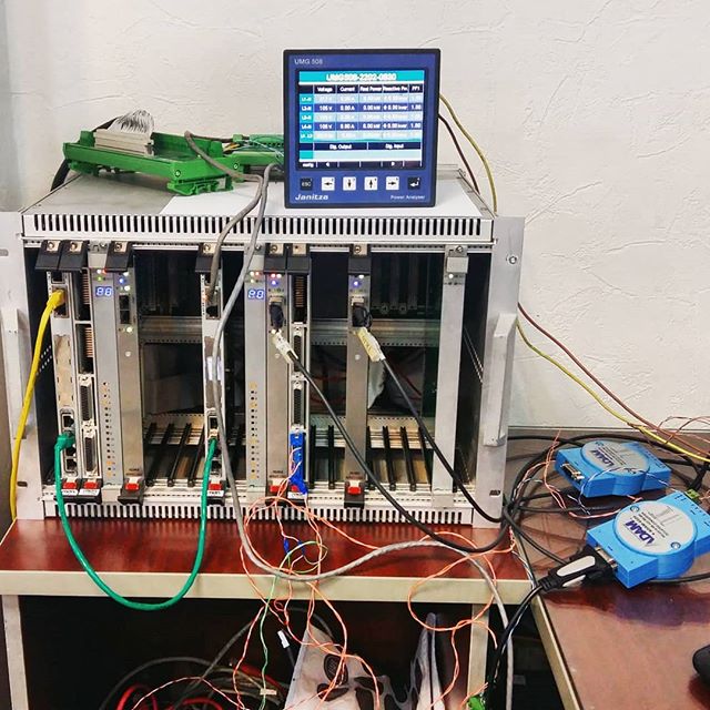 Modbus Test between DCS & Energy Meter
Janitza UMG 508; #EnergyMeter
Energy measuring equipment & power analysers for energy management & power quality monitoring with real-time diagnosis of electrical energy supply.
#تست #مدباس #سیستم_کنترل
#مهندسی #برق #الکترونیک
#Energy #Measuring 
#Equipment #Power #Analyser #Analyzer #EnergyManagement #Power #Monitoring #Electronic #Engineering #Developer #ModBus #Engineer #Test #Setup #Photography #Science #ControlSystem #TestSetup #Control #System #WorkPhotography.